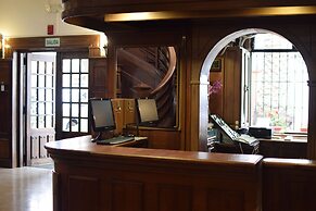 Hotel Ambassador