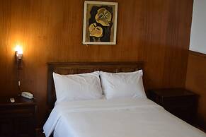 Hotel Ambassador