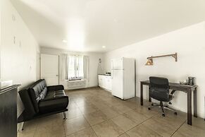 Everglades City Motel