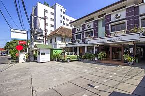 RedDoorz Plus @ Wastu Kencana