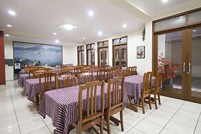 RedDoorz Plus @ Wastu Kencana