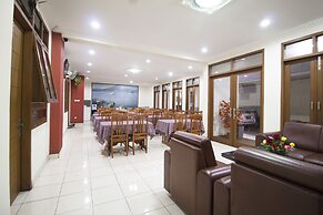 RedDoorz Plus @ Wastu Kencana