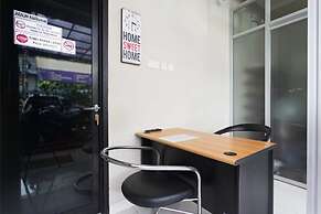 RedDoorz @ Mangga Besar 2