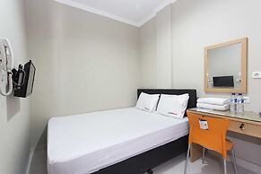 RedDoorz @ Mangga Besar 2