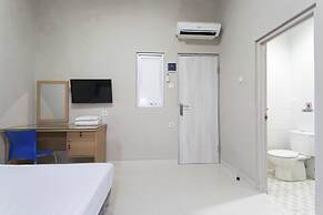 RedDoorz @ Mangga Besar 2