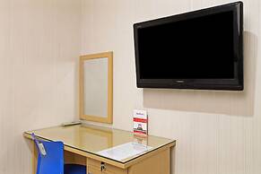 RedDoorz @ Mangga Besar 2