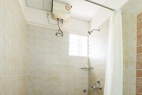 Treebo Pappilon Palace - PVS Circle