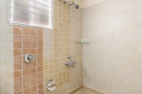 Treebo Pappilon Palace - PVS Circle