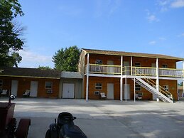 Little Shamrock Motel