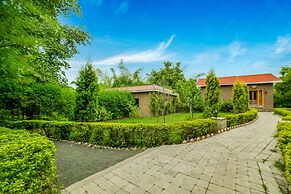 Lemon Tree Wildlife Resort, Bandhavgarh