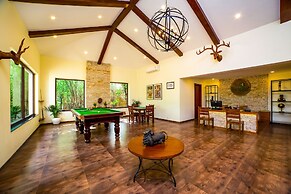 Lemon Tree Wildlife Resort, Bandhavgarh