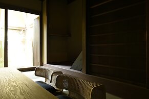 Kuraya Kiyomizu-Gojo