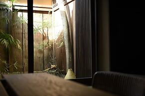 Kuraya Kiyomizu-Gojo