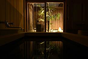 Kuraya Kiyomizu-Gojo