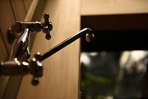 Kuraya Kiyomizu-Gojo