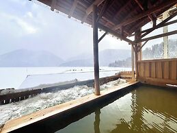 Shikaribetsu Lakeside Onsen Hotel Fusui