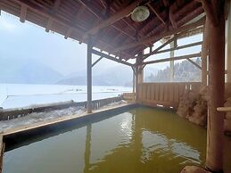 Shikaribetsu Lakeside Onsen Hotel Fusui