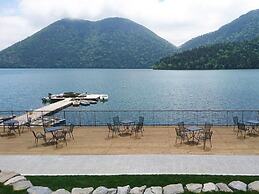 Shikaribetsu Lakeside Onsen Hotel Fusui
