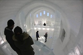 Shikaribetsu Lakeside Onsen Hotel Fusui