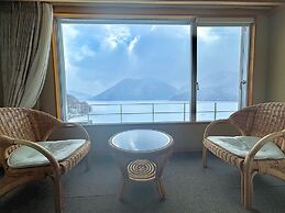 Shikaribetsu Lakeside Onsen Hotel Fusui