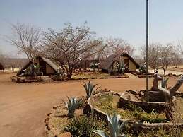 Liya Lodge and Campsite