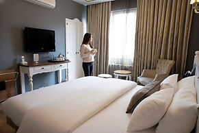 My Dora Hotel