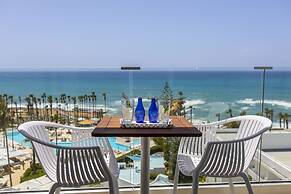 Leonardo Plaza Cypria Maris Beach Hotel & Spa