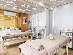 Leonardo Plaza Cypria Maris Beach Hotel & Spa
