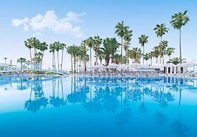 Leonardo Plaza Cypria Maris Beach Hotel & Spa