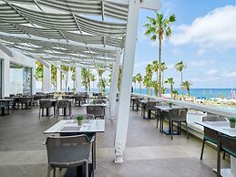 Leonardo Plaza Cypria Maris Beach Hotel & Spa