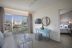 Leonardo Plaza Cypria Maris Beach Hotel & Spa