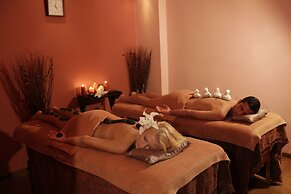 Leonardo Plaza Cypria Maris Beach Hotel & Spa