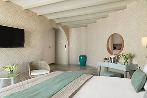 Leonardo Plaza Cypria Maris Beach Hotel & Spa