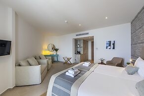 Leonardo Plaza Cypria Maris Beach Hotel & Spa