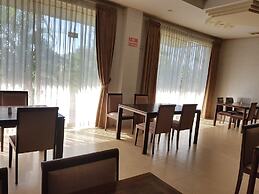 Myat Nan Yone Hotel