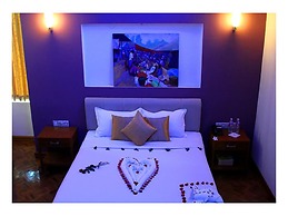 Myat Nan Yone Hotel