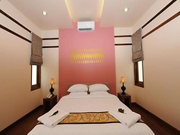 The Myat Mingalar Hotel