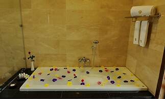 The Myat Mingalar Hotel