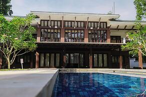 Taman Dayu Golf Club and Resort