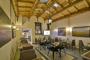 Istanbul Life Hotel - Adults Only