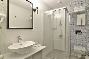 Istanbul Life Hotel - Adults Only