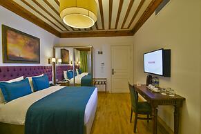 Istanbul Life Hotel - Adults Only