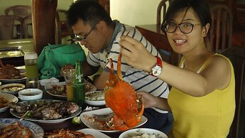 Traveller's Home Hotel