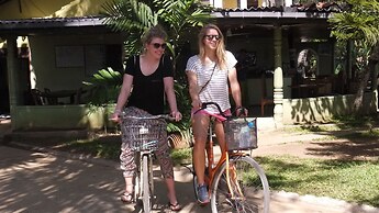 Traveller's Home Hotel