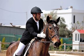 Maya's Boutique Residence