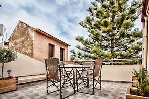 Maya's Boutique Residence