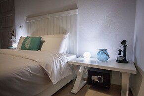 Maya's Boutique Residence