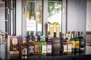 Blue Waters by Serendib