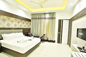Jhansi Hotel