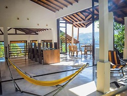 Aqua Dunhinda Villa & Nature Retreat
